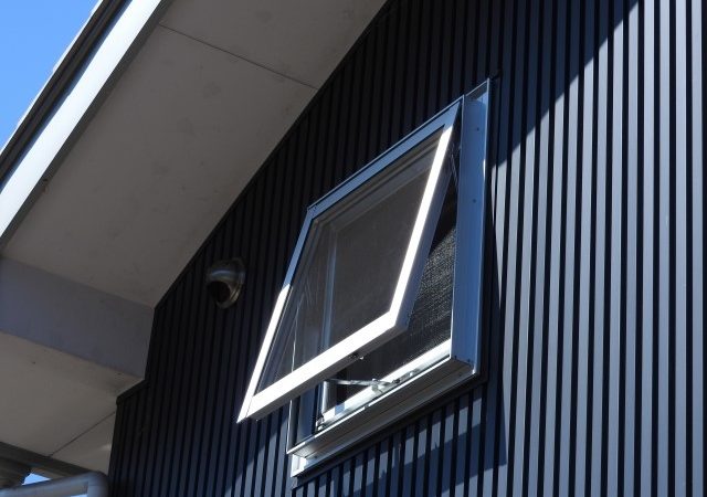 9月なのにこの暑さ…住まいで暑さをやわらげる工夫とは？